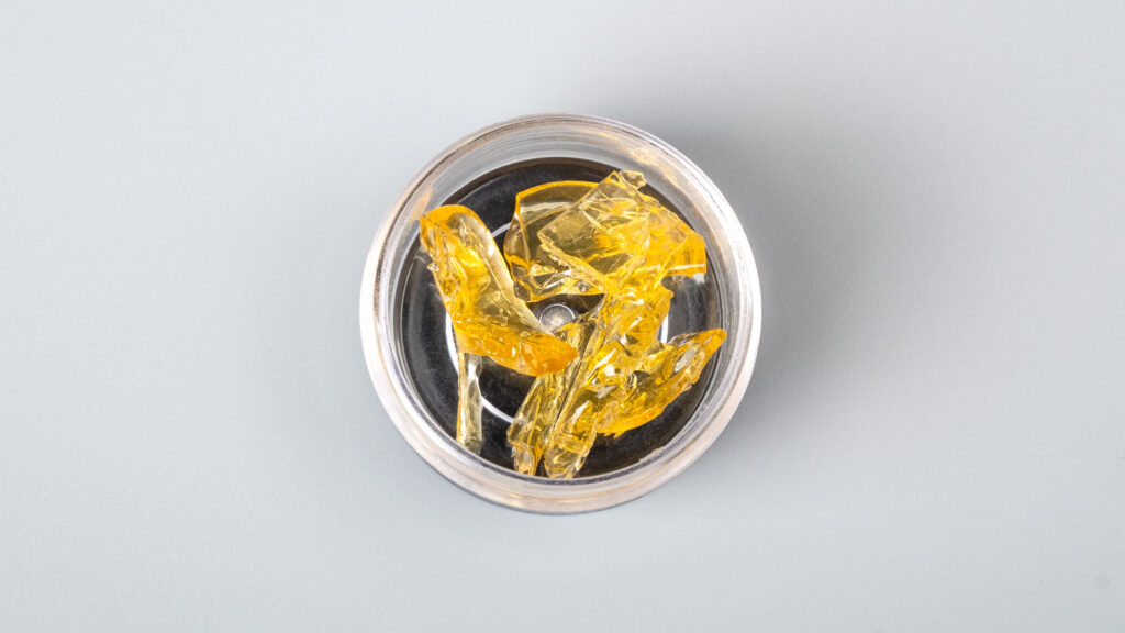 Extracts Online: Common Versus Expensive Options